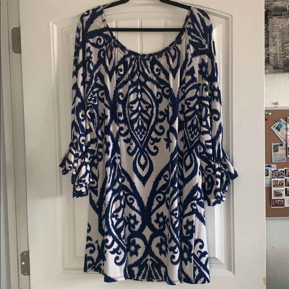 Off the Shoulder Dress!